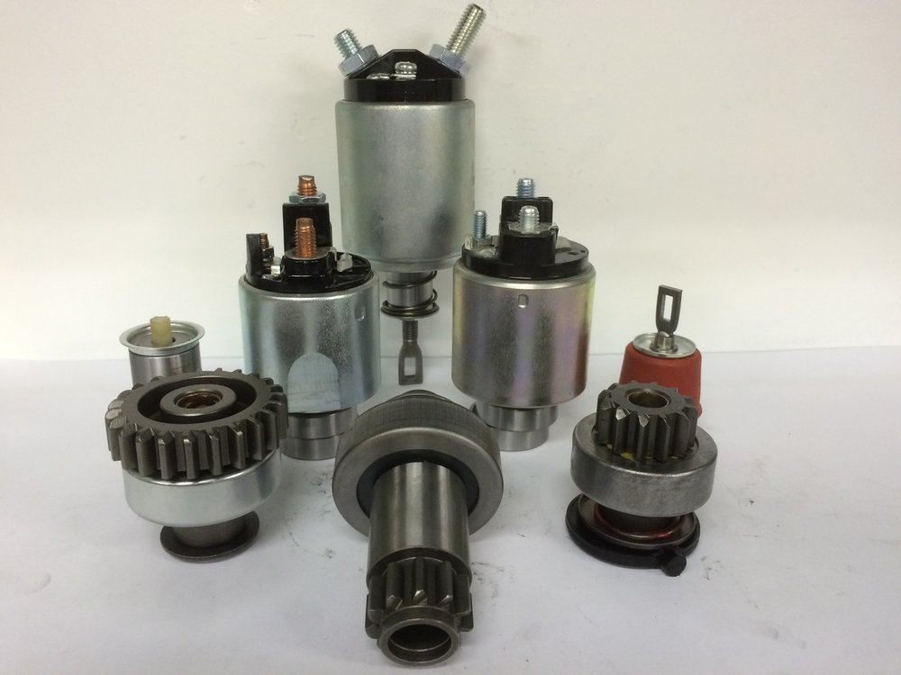 Losse onderdelen dynamo of startmotor De Auto onderdelen shop